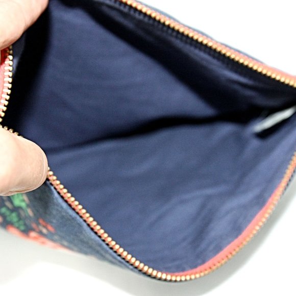 Embrace Your Inner Unicorn Makeup Bag Purse Clutch Pencil Pouch Paper Source - Picture 8 of 10